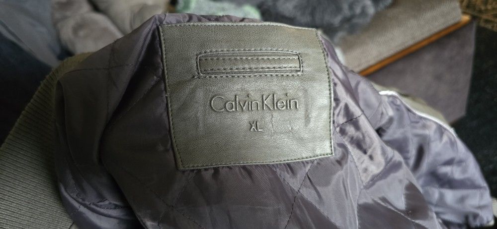 Calvin Klein Faux-Leather Winter Jacket XXL – Gray (Used, 6/10 Condition)