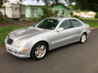 06 Mercedes e350