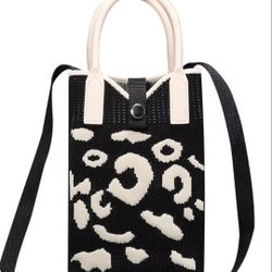 Blacl Knitted  Crossbody bags