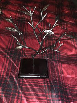 Black tree branch necklace holder