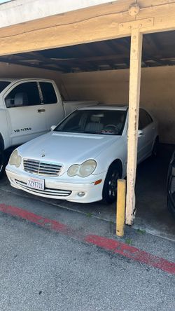 2005 Mercedes-Benz C-Class