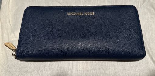 MICHAEL Michael Kors Jet Set Travel Large Saffiano Leather Continental Wallet in navy/dark blue