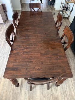 Rectangle Dinner Table