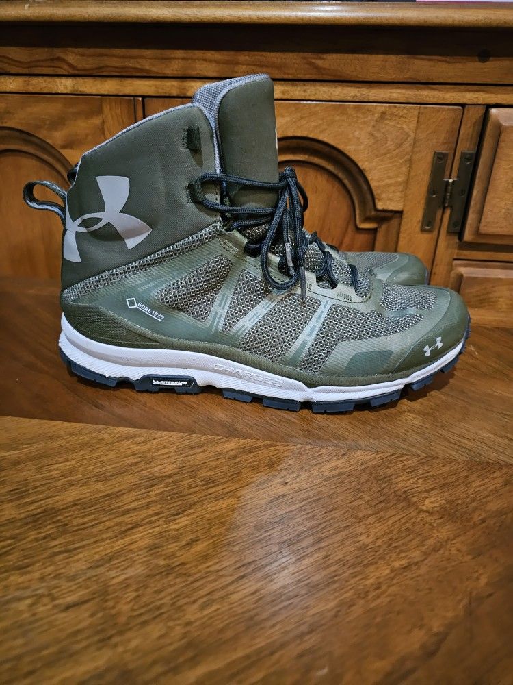 Men's Under Armor Gore-Tex Hiking Boots 