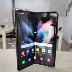 Samsung Galaxy Z Fold 3 Unlocked, FREE Smartwach/ Headphones. Pay $1 Today Rest in payments. NO CREDIT NEEDED FINANCING