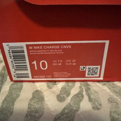 Nike Charge Canvas Women’s 10
