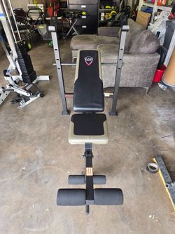 Bench for weight lifting.