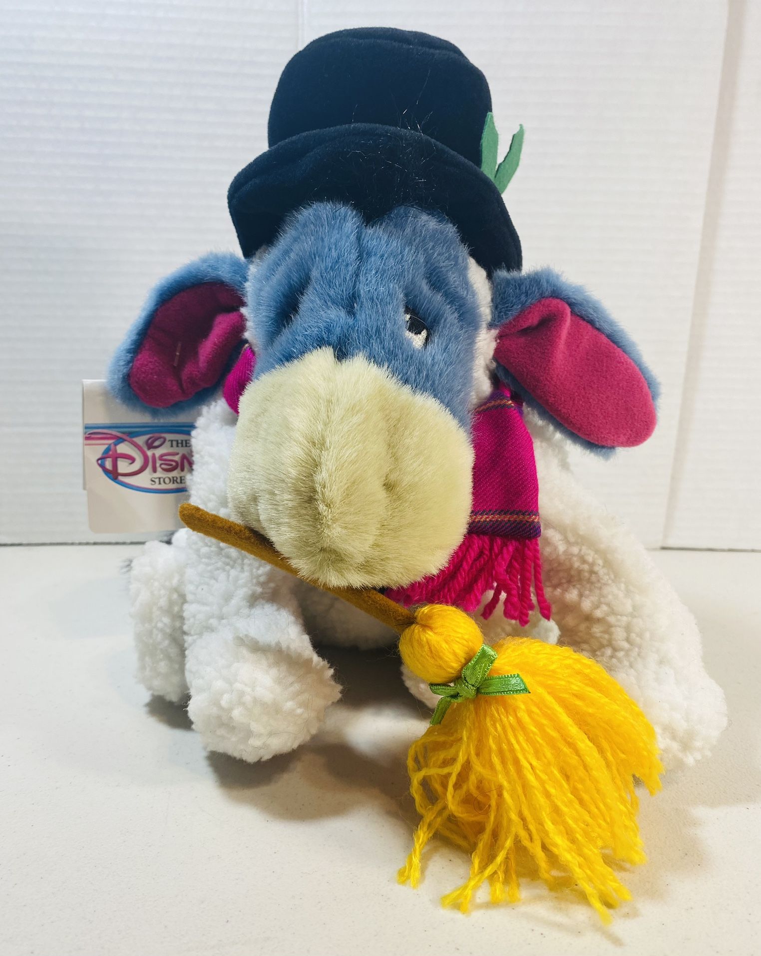 Vintage Disney Store Eeyore Winnie the Pooh Snowman Top Hat Plush 10” Christmas