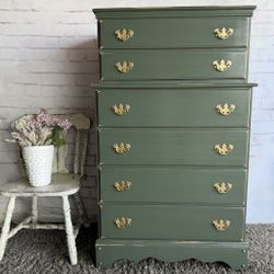 Awesome Shabby Distressed Solid Wood Dresser 