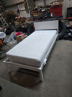 TWIN BED FRAME