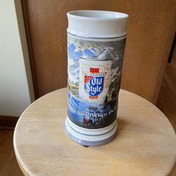Vintage 1985 Heileman’s Old Style Beer Stein Mug Limited Edition 8”. #25419