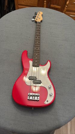 4 string Bass Guitar