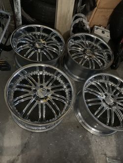 Hi I 4 Ring Size 20 New