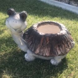 New Turtle Flower Pot Perfect Gift For Any Occasion 
