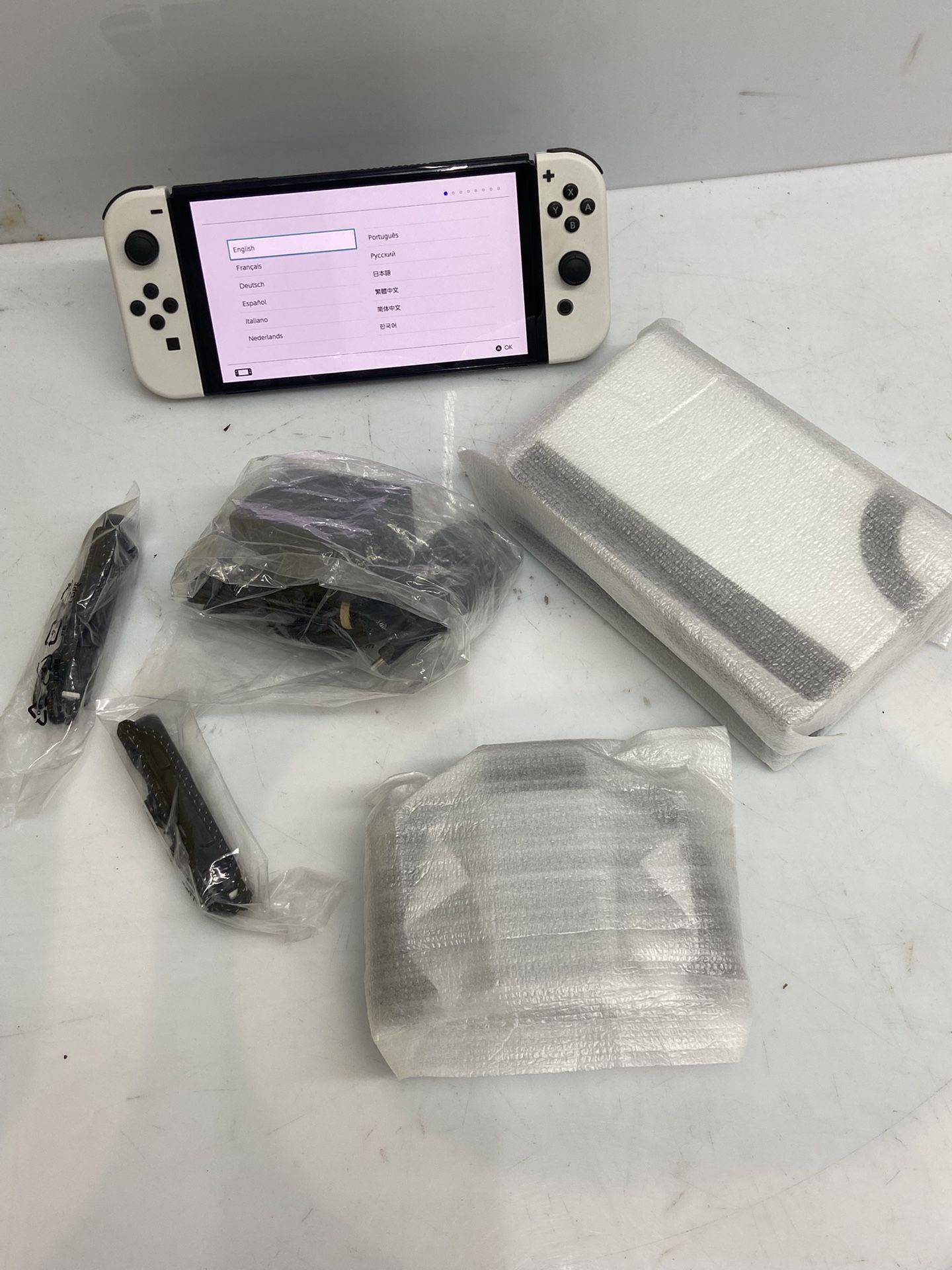 Nintendo Switch Oled Brand New PRICE IS FIRM