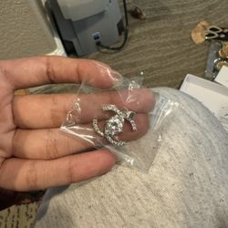 Women’s Brand New Shiny Stylish Chanel Pendant 