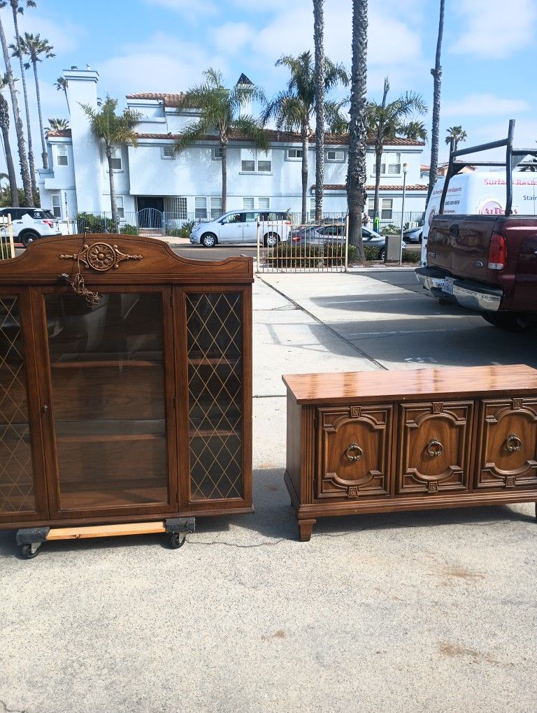 2 Piece Hutch