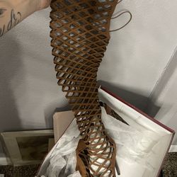 Cute brown boots