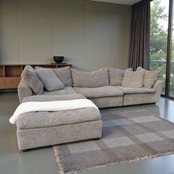 FREE DELIVERY - Haverys Cloud Couch Amazing Condition!