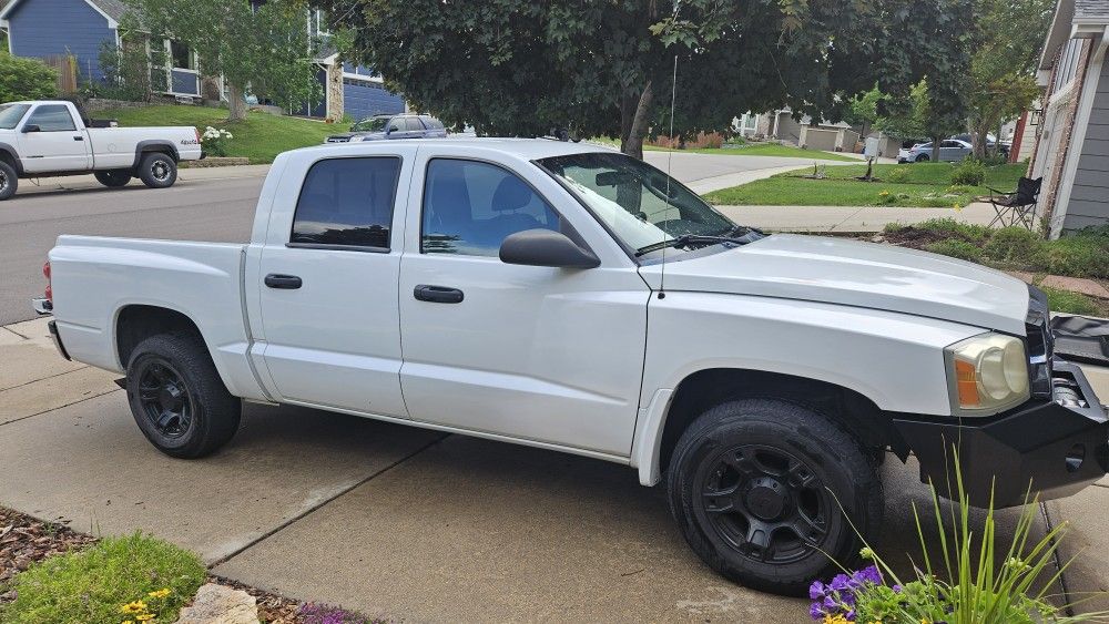 2008 Dodge Dakota