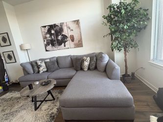 Sectional Sofa