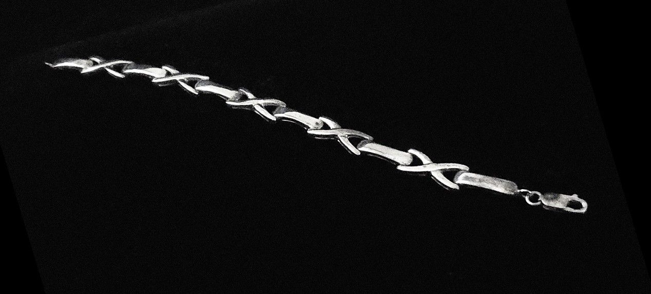 7" x 7.5mm Solid Sterling Silver X & Bar Link Bracelet. Mint. BOMA, Thailand