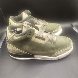 Unreleased Jordan 3 FAMILY AFFAIR SIZE 6.5Y/ 8W 100% AUTHENTIC OR YOUR MONEY BACK..I Have 1 Pair LEFT!!