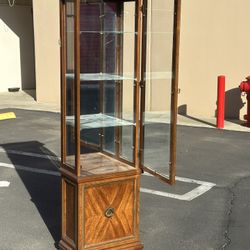 Vintage Display Cabinet With Light