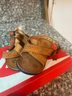 Baby huraches