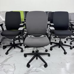 Steelcase Leap V2 Ergonomic Office Chair – Fully Adjustable | 1-Year Mechanical Warranty