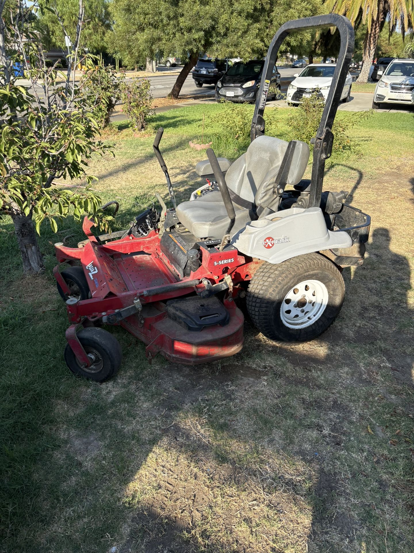 ExMark Zero Turn Riding Mower