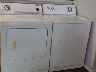Whirlpool washer and dryer set