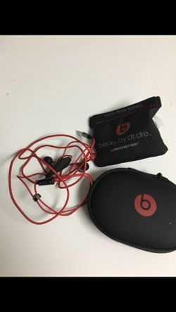 Beats by Dre earphones