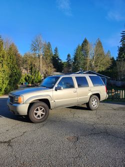2000 Cadillac Escalade