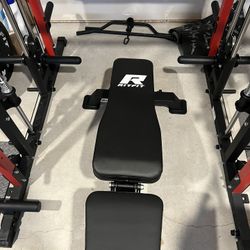 Rit fit Weight Bench.  Brand New Came With Small Defect Where It Is Slightly Bent