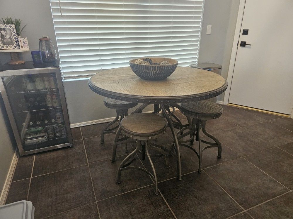 Kitchen Table