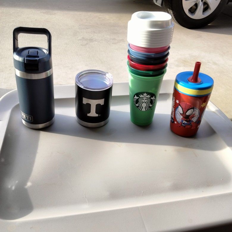 Starbucks Color Changing Cups...Igloo Cold Or Hot Thermos.. Spiderman Water Thermos..Insulated T Cup.