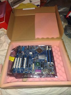 Intel Desktop Motherboard D995XCS