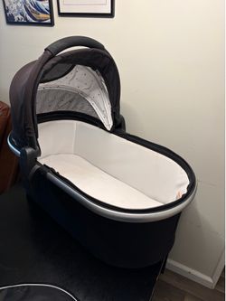 Mockingbird Bassinet