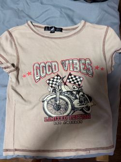 Good Vibes Los Angeles Graphic Crop Tee