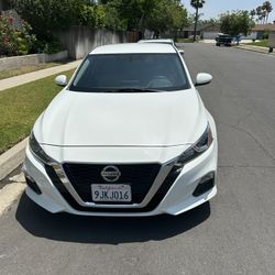 2020 Nissan Altima