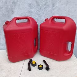 2 Blitz 6 Gallon Pre Bn Gas Cans Exc Cond