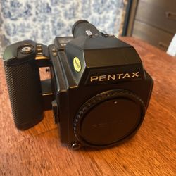 Pentax 645 Film Body (no Lens)