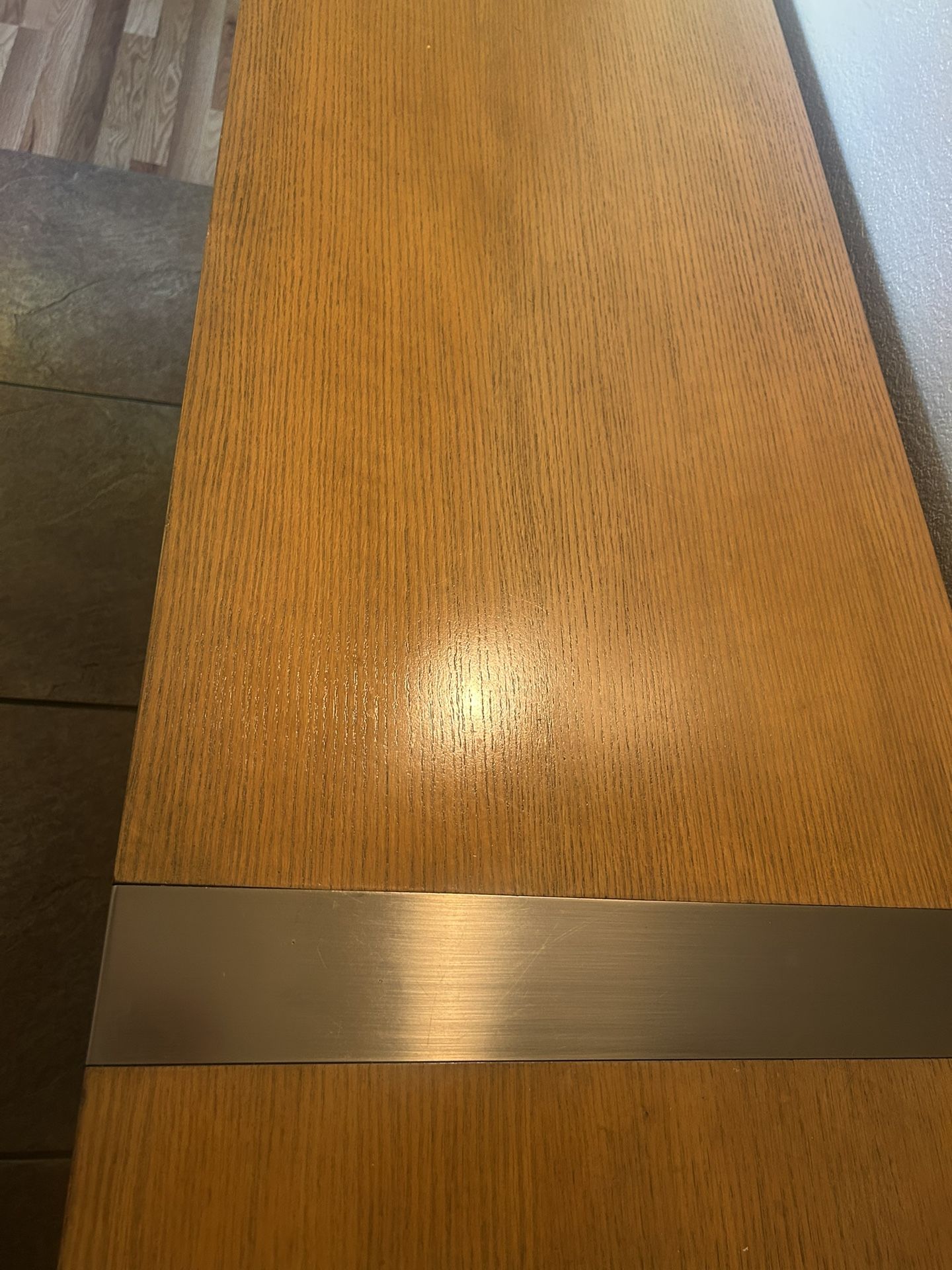 La-Z-Boy Modern Solid Wood Console/Entertainment Center/Sofa Table