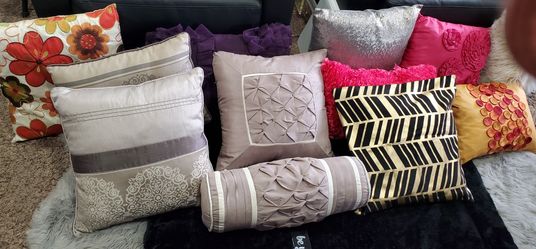 Assorted Accent Pillows $10 Each