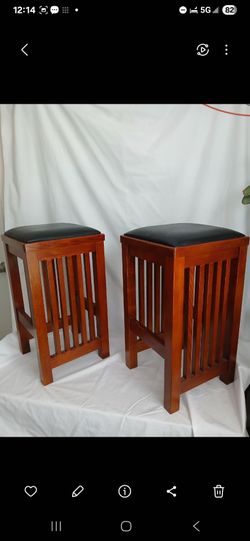 Pair Craftsman Arts & Crafts Style Short Bar Stools Like New