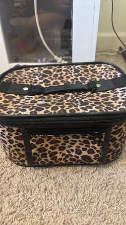 Makeup bag