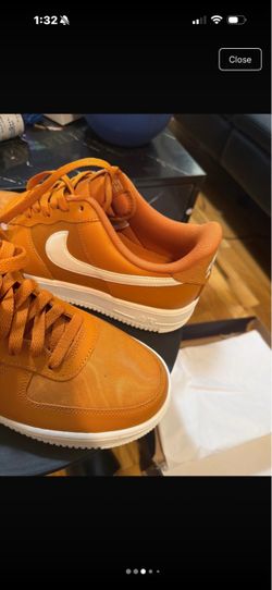 Nike Air Force 1 Low Orange Sneakers. 9/5 men
