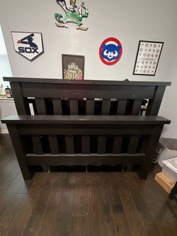 ***FREE*** Full size Headboard and Footboard