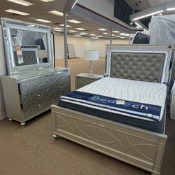 LED Queen Bed, Nightstand, Dresser And Mirror LED 